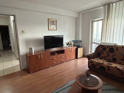 Apartament decomandat 2 camere - Drumul Sarii