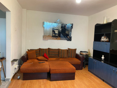 Apartament 2 Camere Sebastian Petre Ispirescu 