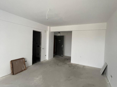 Apartament 2 camere  bloc nou / Sisesti  / Lux