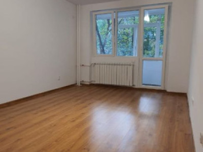 3 Camere Renovat Tineretului