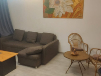 Apartament decomandat 2 camere - Calea 13 Septembrie