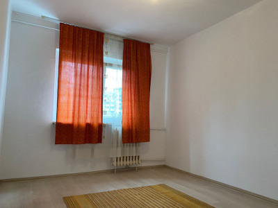 Apartament 3 Camere Sebastian Rahova