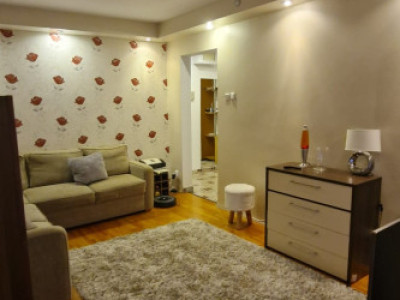 Apartament 3 camere, decomandat/Basarabia/Diham