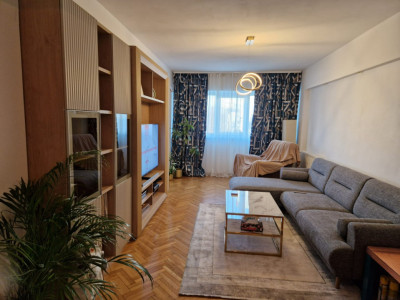 Apartament 4 camere, decomandat, et 2/10, Basarabia/Campia Libertatii