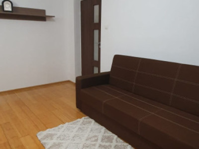 Apartament 2 camere ,2/7, centrala, parcare, anvelopat, vizavi de metrou Pacii.