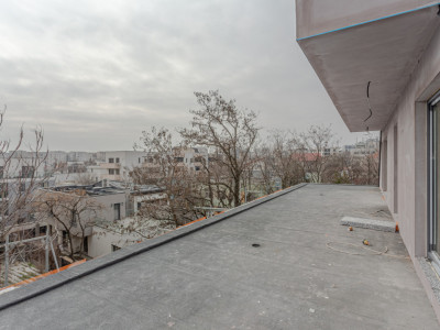 Penthouse in Centrul Orasului, aproape de Metrou 